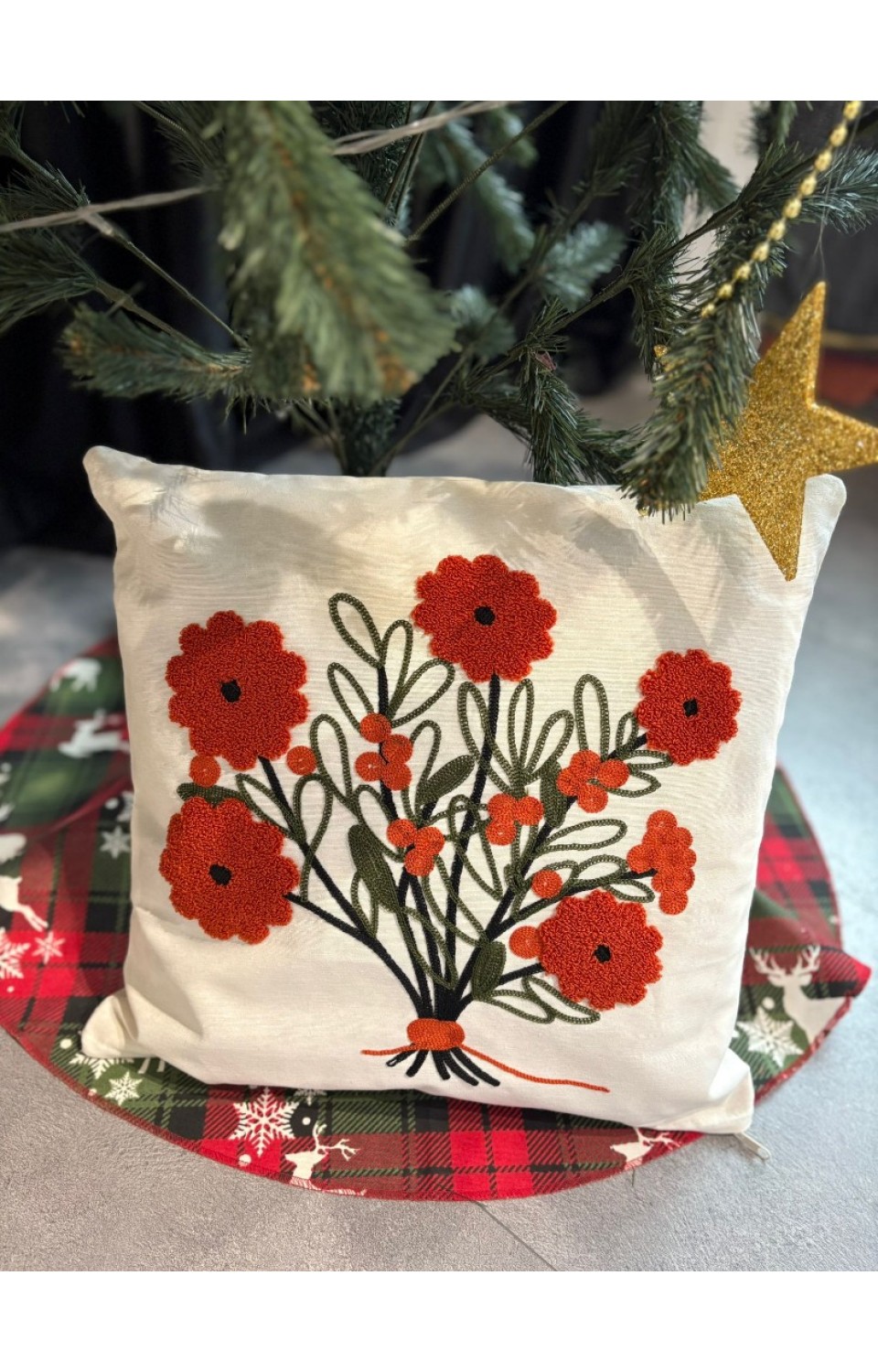 2'li Punch Nakışlı 45x45 cm Kırlent Kılıfı 13