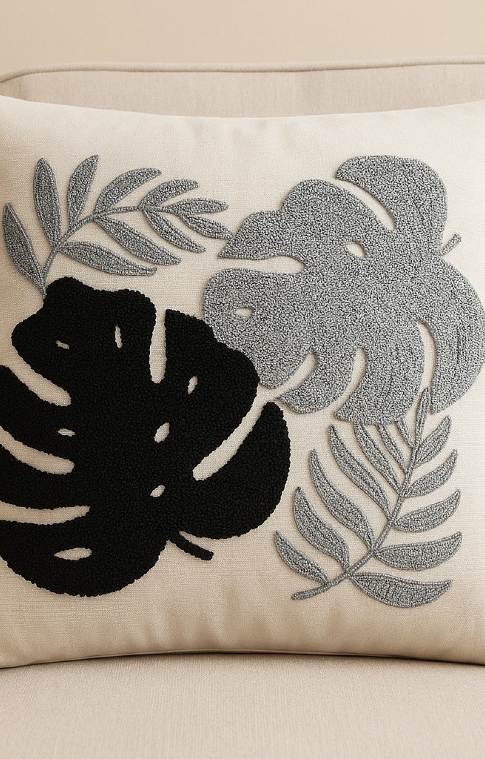 2'li Punch Nakışlı 45x45 cm Kırlent Kılıfı 3 2'li Punch Nakışlı 45x45 cm Kırlent Kılıfı 3