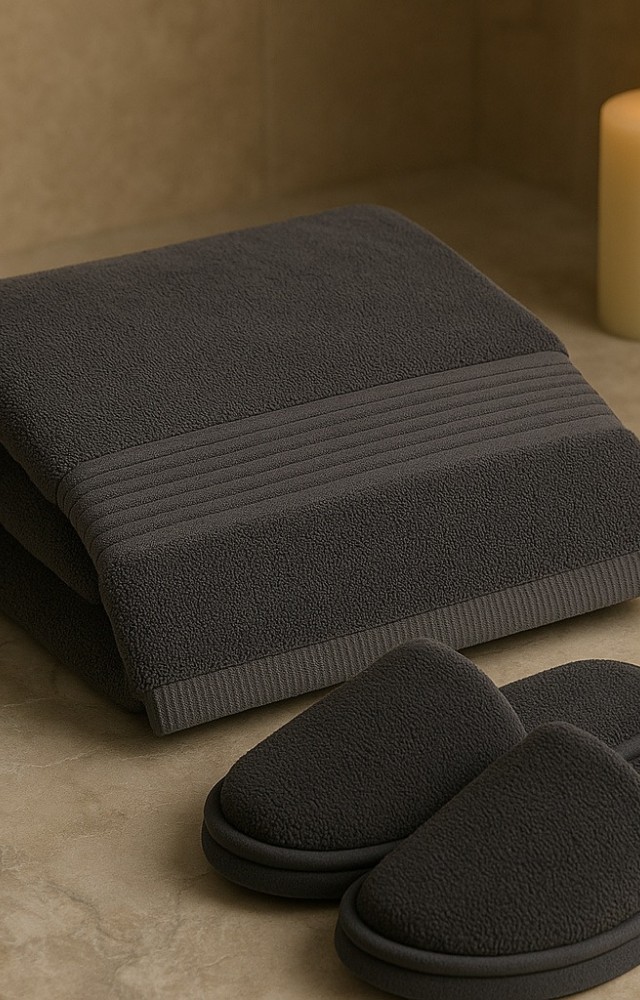 %100 Pamuk 70x140 cm Banyo Havlusu (Kaymaz Havlu Banyo Terliği Hediye)