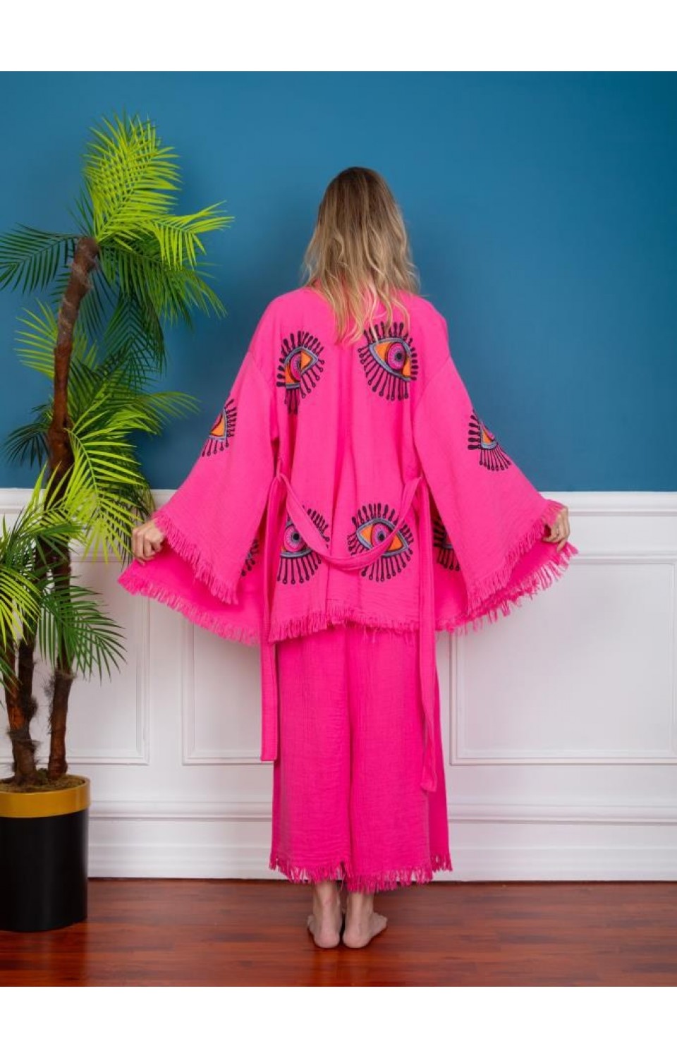 Göz Figür Desen Baskılı Kısa Müslin Kaftan Kimono Peştemal Pembe Alt Üst Takım