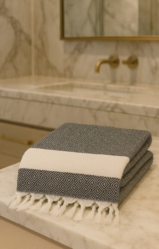 Elmas Desen %100 Pamuk 100 x 180 cm Peştemal Plaj Banyo Havlusu Siyah