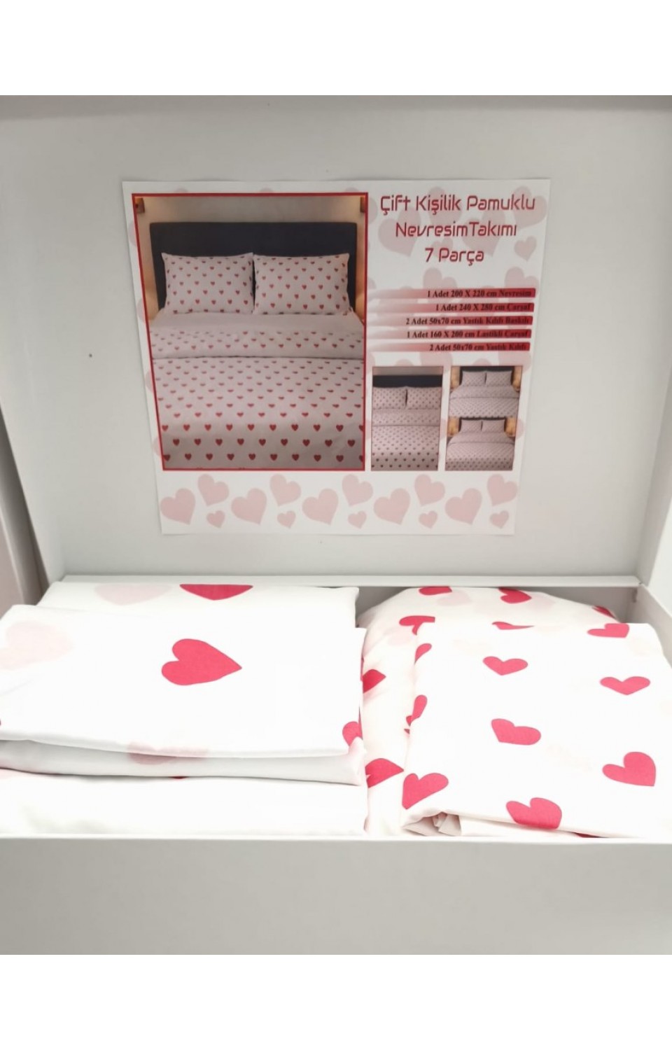 Çift Kişilik Pamuklu 7 Parça Kutulu Kalpli Nevresim Takımı