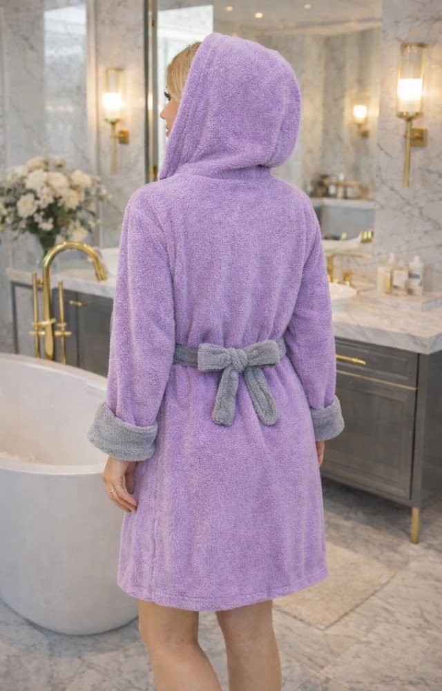 Kapüşonlu Fermuarlı Cepli Sabit Kuşak Detaylı Pamuklu Bornoz Mor