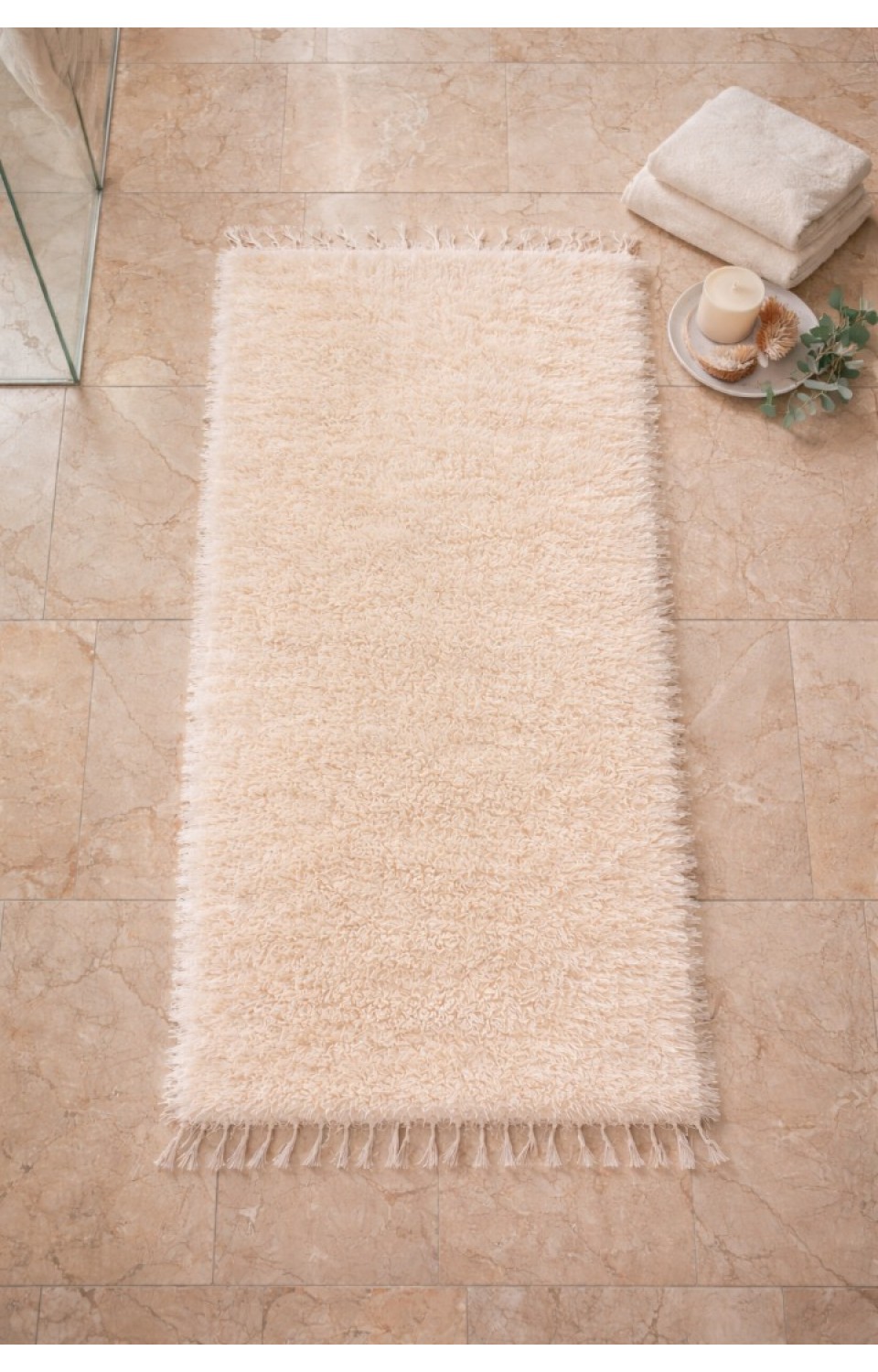 El Dokuma Bambu Viskon Yumuşak İplik 70x140 cm Peluş Halı Paspas Krem El Dokuma Bambu Viskon Yumuşak İplik 70x140 cm Peluş Halı Paspas Krem